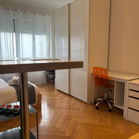 Апартаменты Down Town *